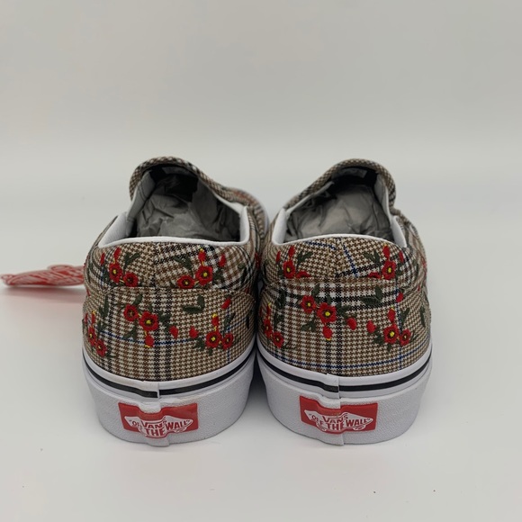 Classic Slip-On - Picture 5 of 11